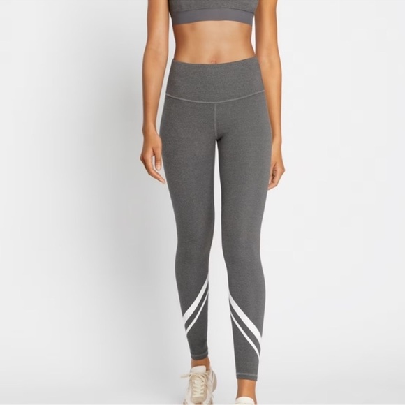 Tory Sport High-Rise Compression Melange Side-Pocket Chevron Leggings - Picture 1 of 6